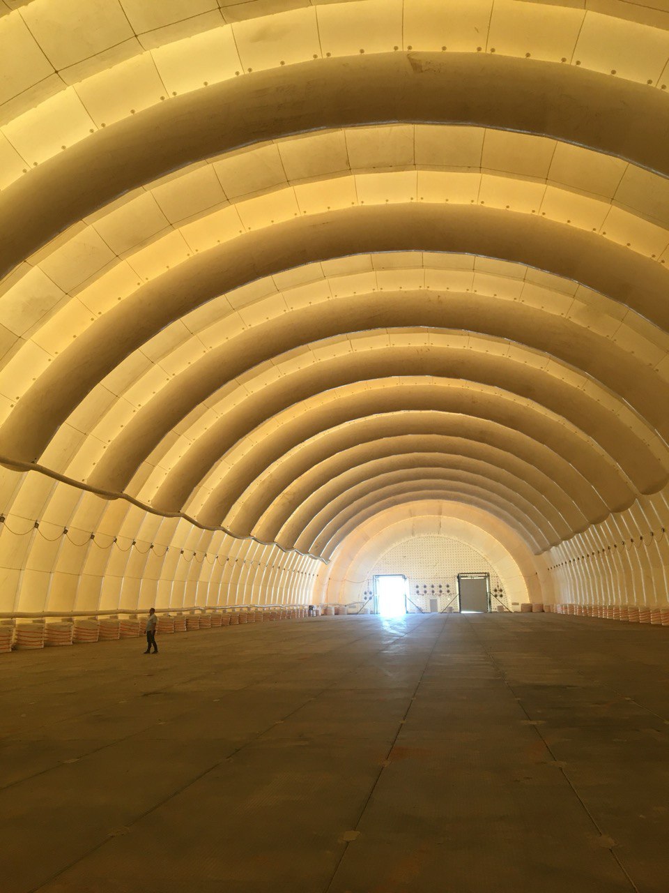 Фото ангара 7